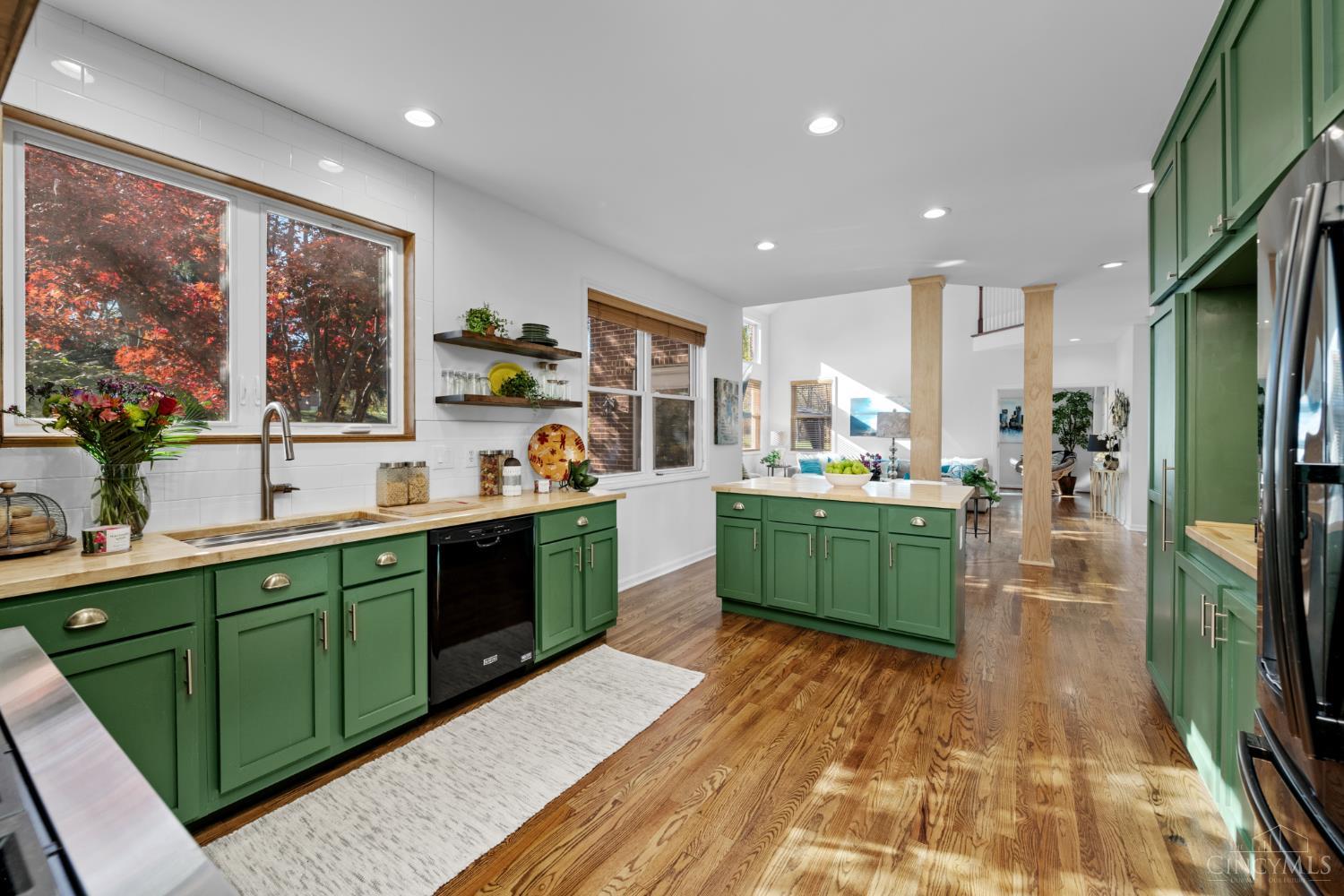 Morrow, Ohio, 45152, United States, 4 Bedrooms Bedrooms, ,3 BathroomsBathrooms,Residential,For Sale,1989494