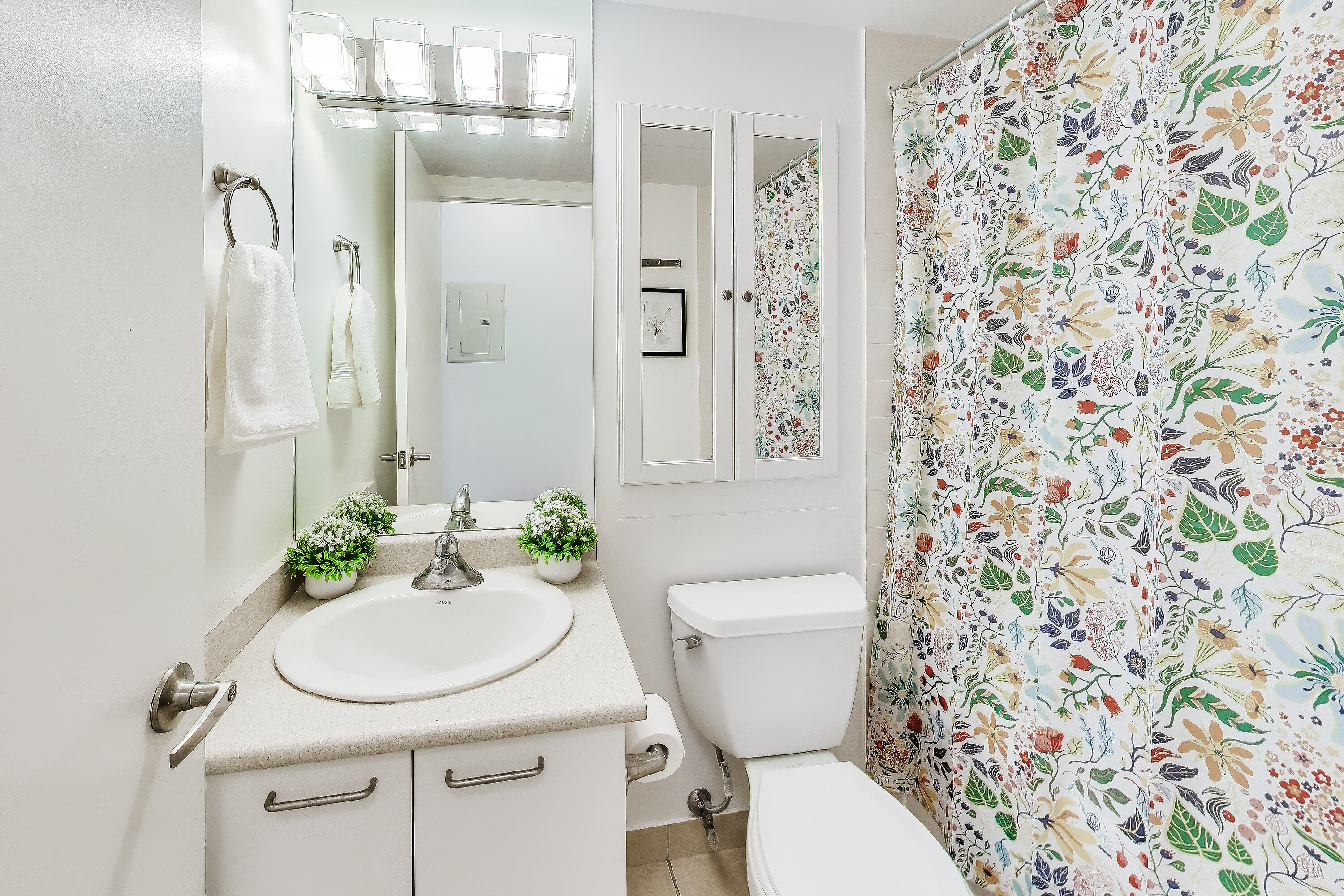  Modern Condo Living - 物件實景