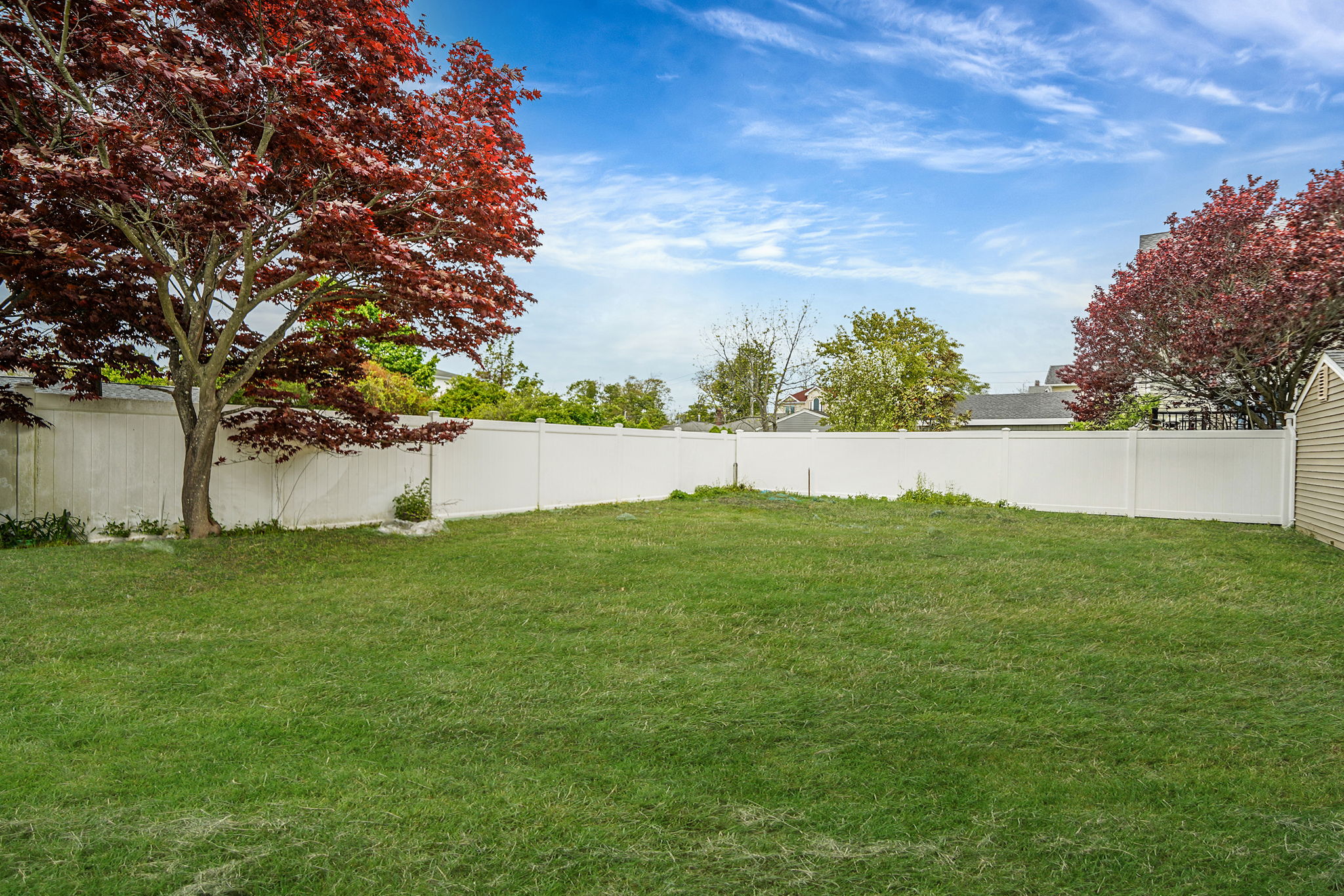 Patchogue, New York, 11772, United States, 2 Bedrooms Bedrooms, ,2 BathroomsBathrooms,Residential,For Sale,2049279