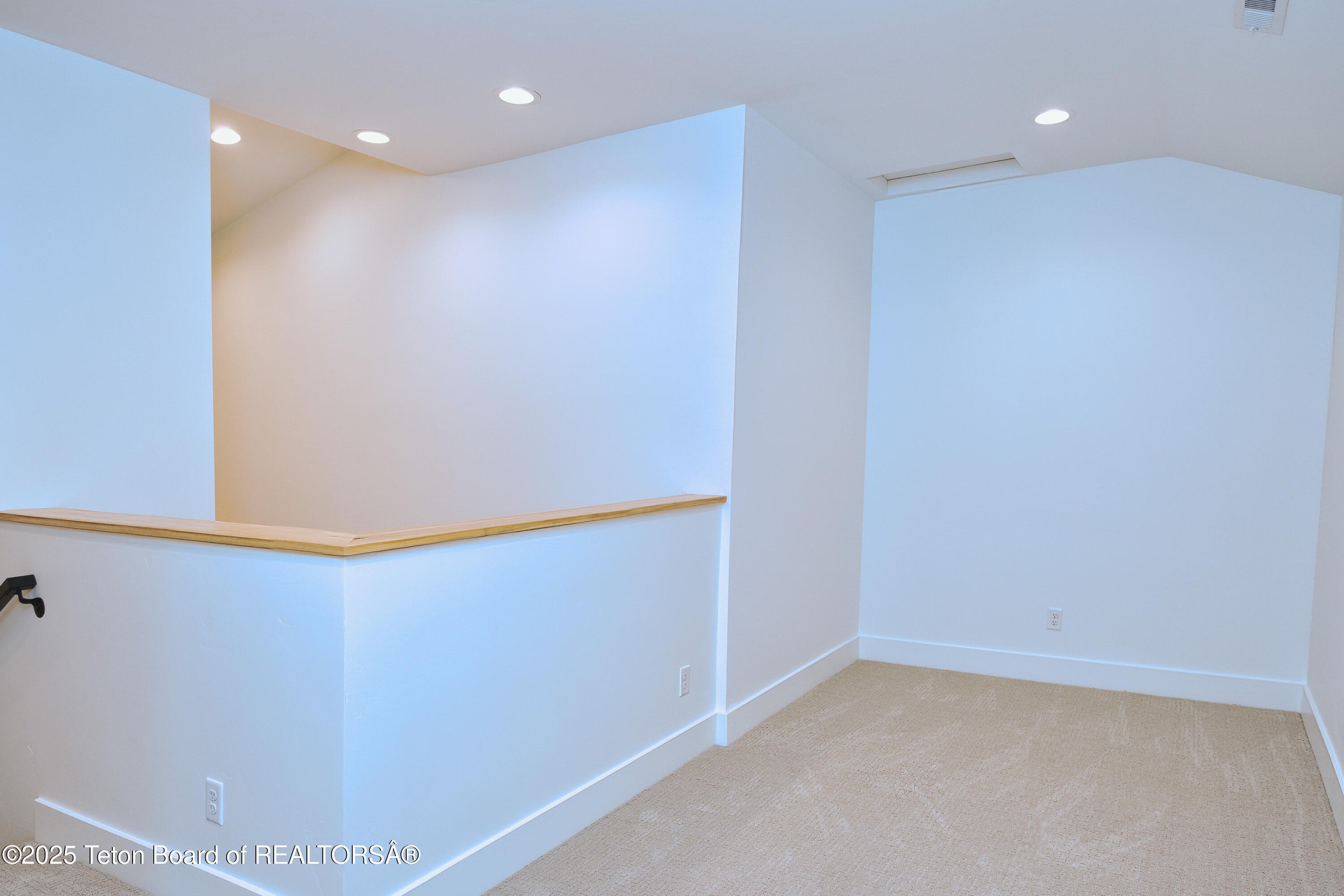 Victor, Idaho, 83455, United States, 4 Bedrooms Bedrooms, ,4 BathroomsBathrooms,Residential,For Sale,1979120