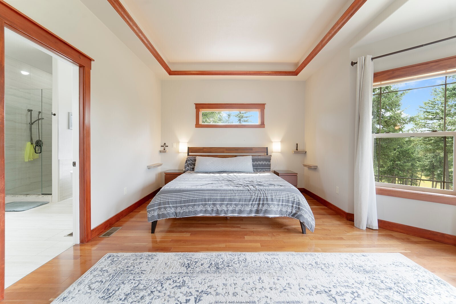 Spokane, Washington, 99208, United States, 5 Bedrooms Bedrooms, ,4 BathroomsBathrooms,Residential,For Sale,1975887