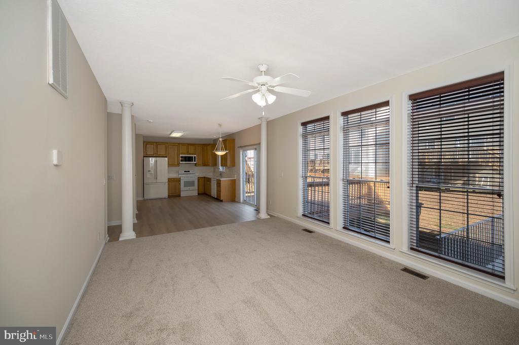 Stafford, Virginia, 22554, United States, 4 Bedrooms Bedrooms, ,3 BathroomsBathrooms,Residential,For Sale,1993454