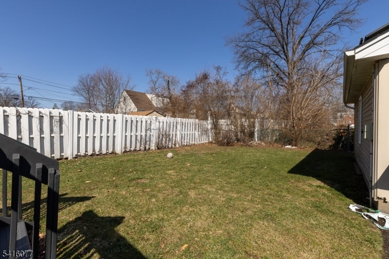 Linden City, New Jersey, 07036-2339, United States, 4 Bedrooms Bedrooms, ,2 BathroomsBathrooms,Residential,For Sale,2025753