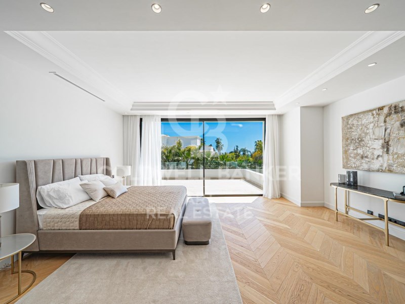 Marbella, Andalusia, ES, 6 Bedrooms Bedrooms, ,7 BathroomsBathrooms,Residential,For Sale,1735857
