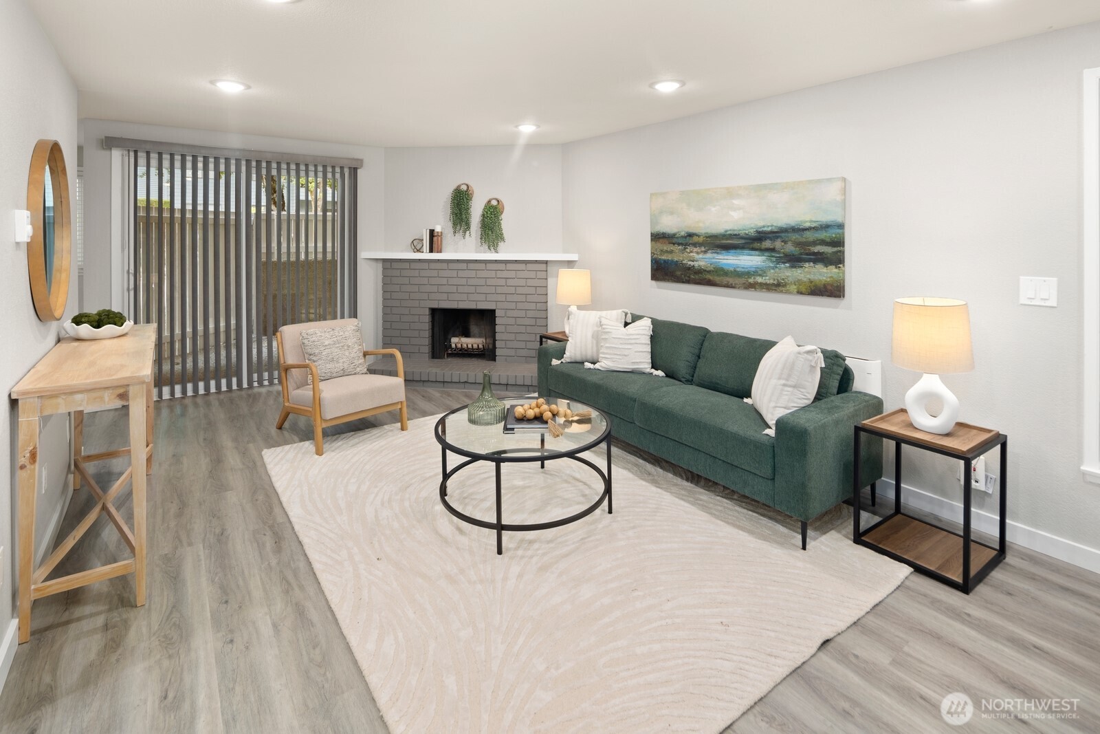 Mercer Island, Washington, 98040, United States, 2 Bedrooms Bedrooms, ,1 BathroomBathrooms,Residential,For Sale,1948638