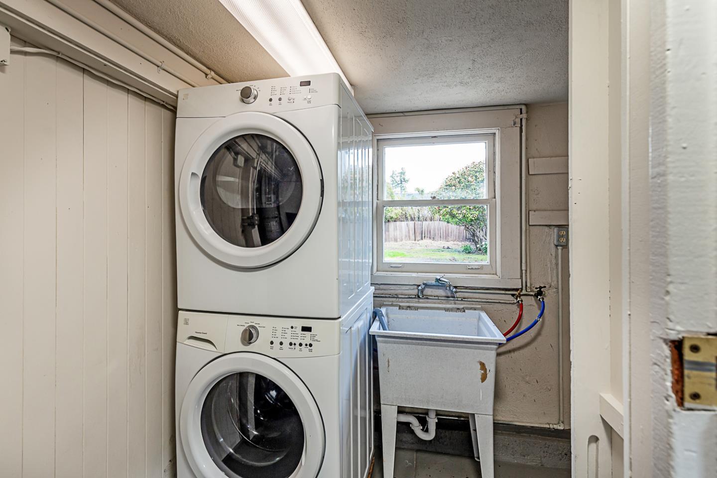 San Mateo, California, 94401, United States, ,Residential,For Sale,1955315