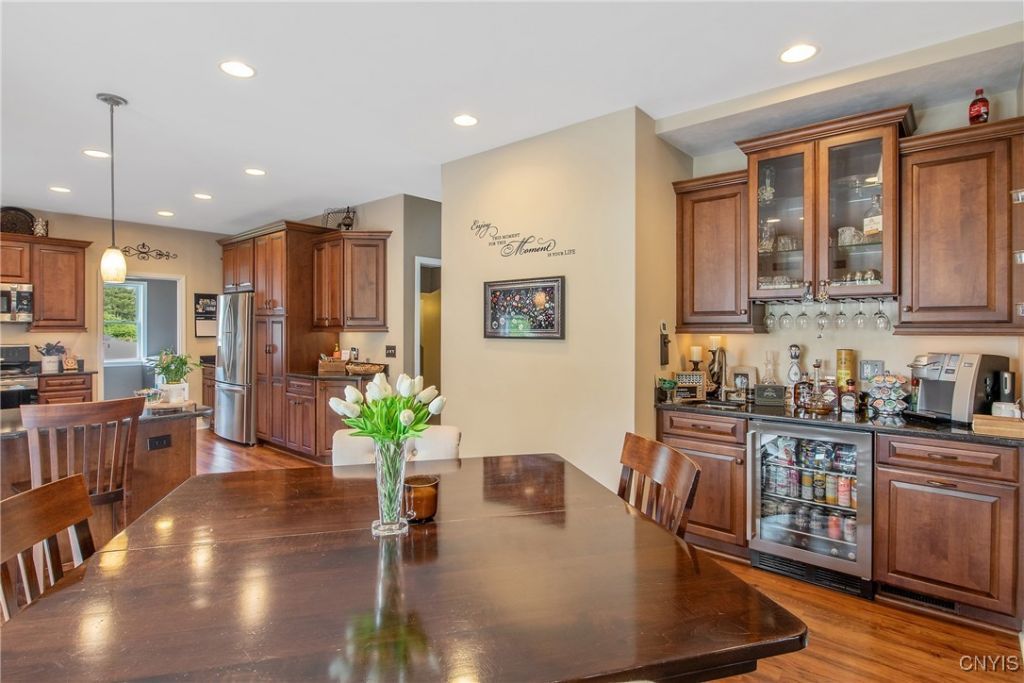 Syracuse, New York, 13212, United States, 4 Bedrooms Bedrooms, ,3 BathroomsBathrooms,Residential,For Sale,1932016