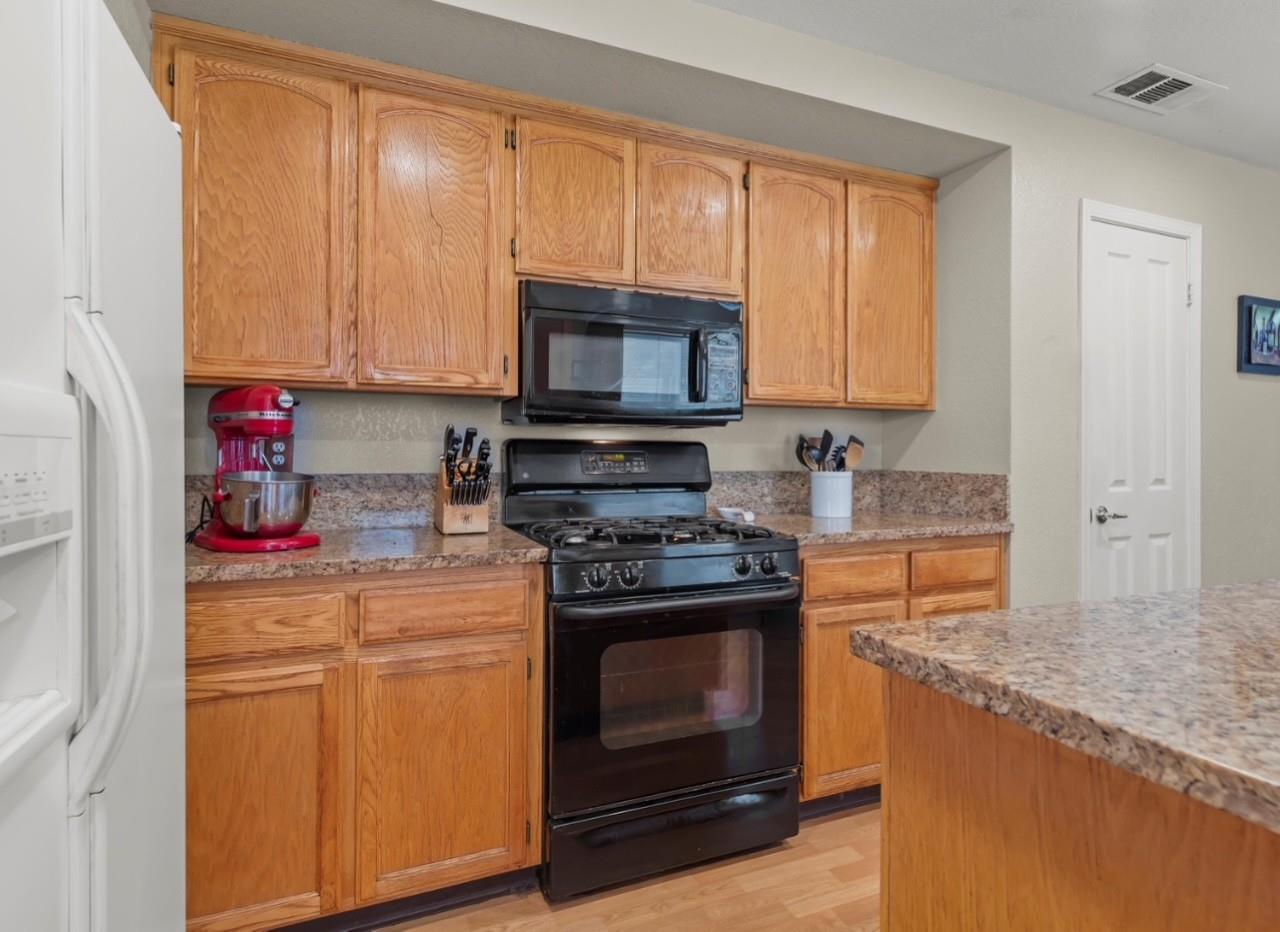 Tracy, California, 95377, United States, 4 Bedrooms Bedrooms, ,3 BathroomsBathrooms,Residential,For Sale,1837940