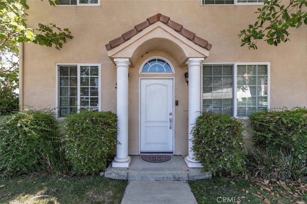 Sun Valley, California, 91352, United States, 3 Bedrooms Bedrooms, ,3 BathroomsBathrooms,Residential,For Sale,1938832
