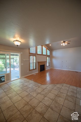 Hooper, Utah, 84315, United States, 4 Bedrooms Bedrooms, ,3 BathroomsBathrooms,Residential,For Sale,1904252