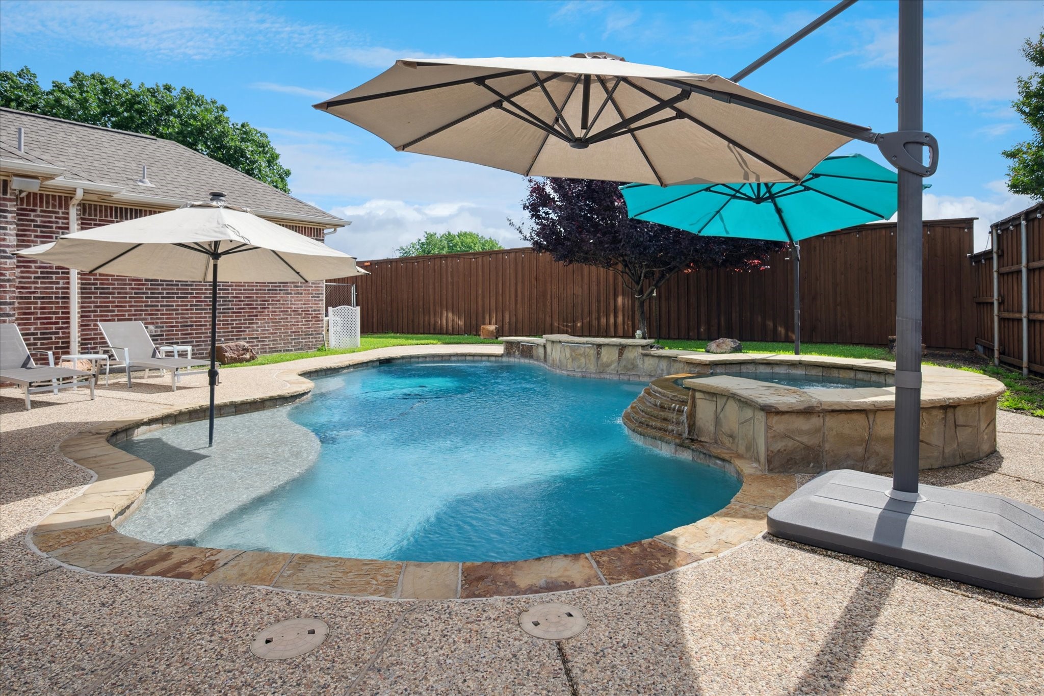 Coppell, Texas, 75019, United States, 4 Bedrooms Bedrooms, ,3 BathroomsBathrooms,Residential,For Sale,1846877