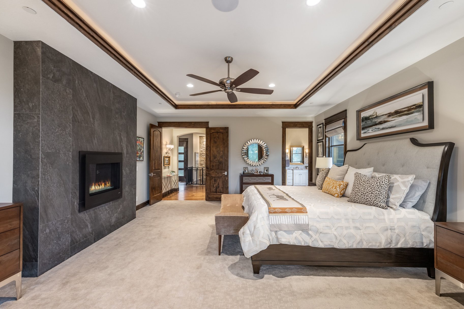  Luxury Custom Home in the Coveted Woods of Parleys Lane - 物件實景