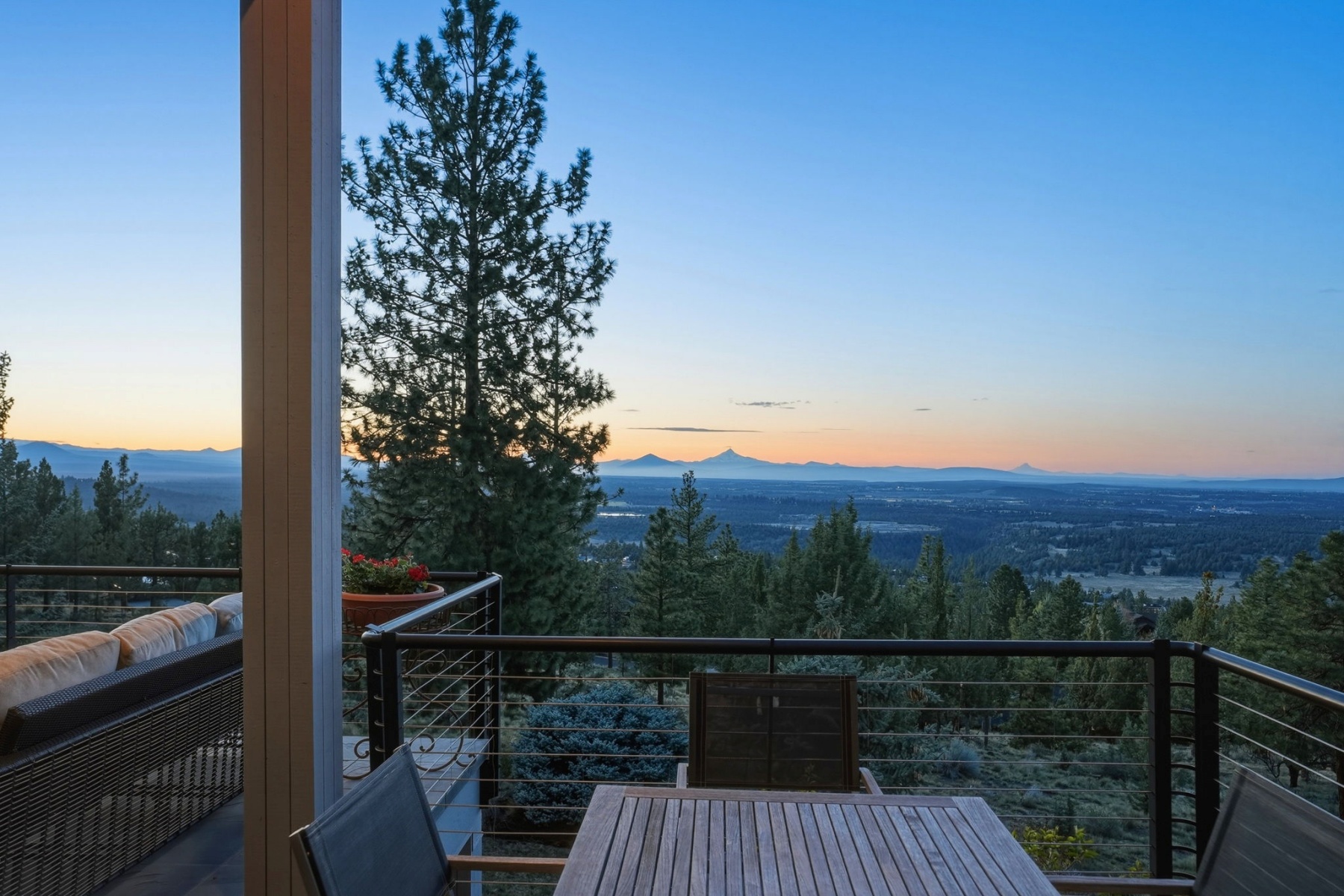  3072 NW Duffy Drive Bend, OR 97703 - 物件實景