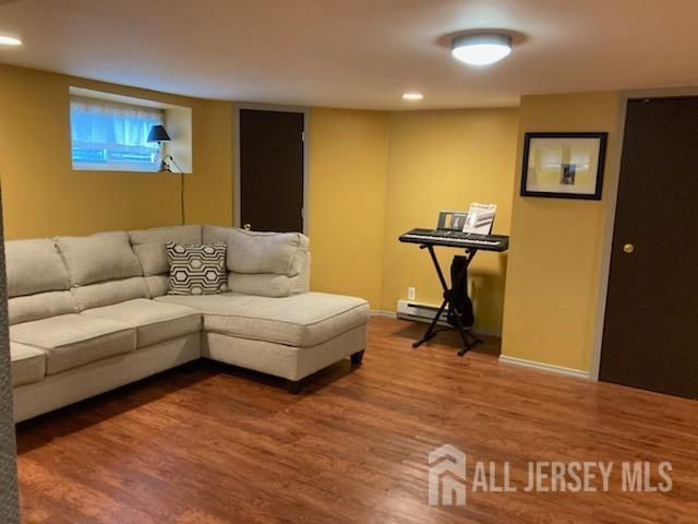 Monroe, New Jersey, 08831, United States, 5 Bedrooms Bedrooms, ,3 BathroomsBathrooms,Residential,For Sale,1988562