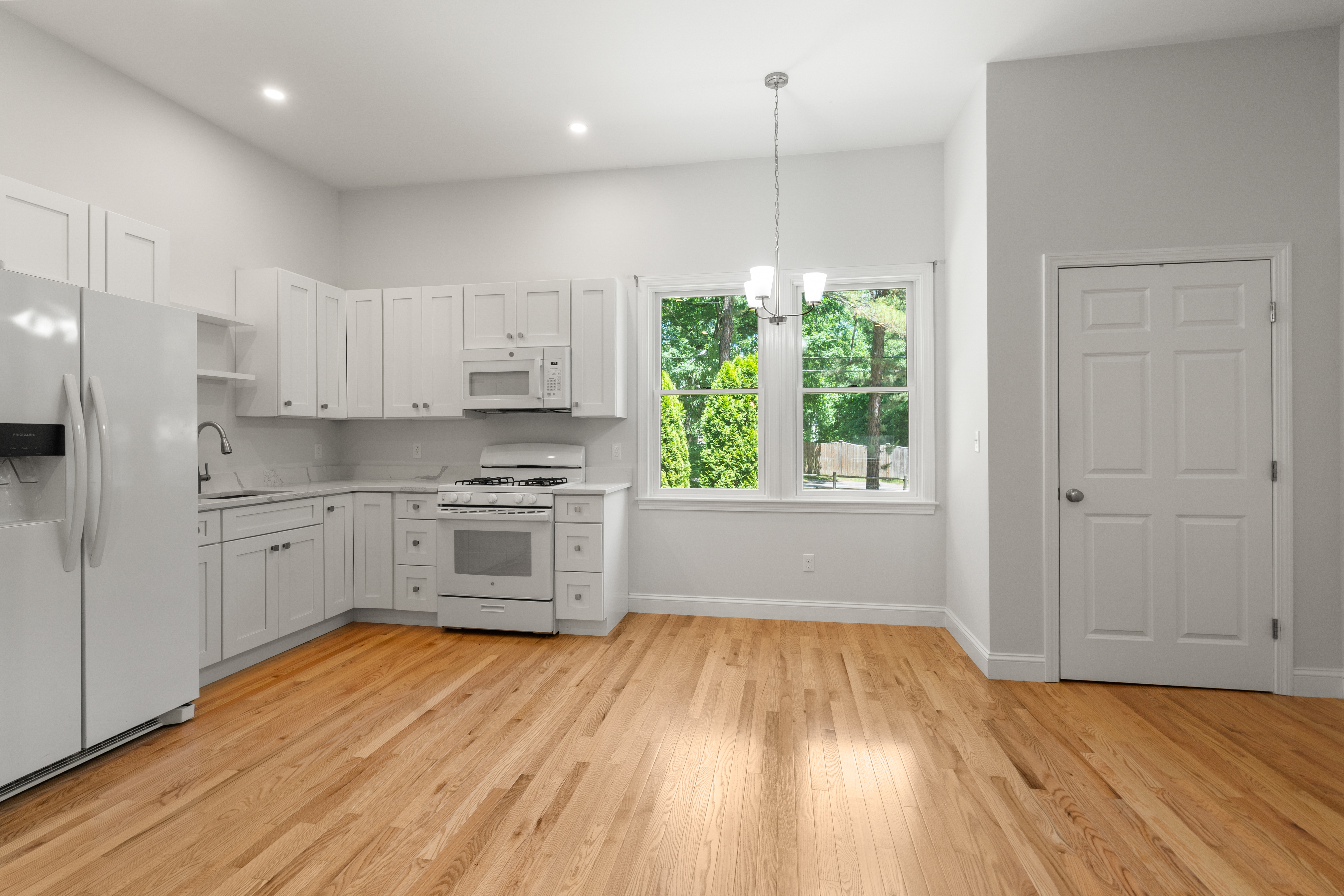  153 Pratts Mill, Sudbury, MA, 01776 - 物件實景