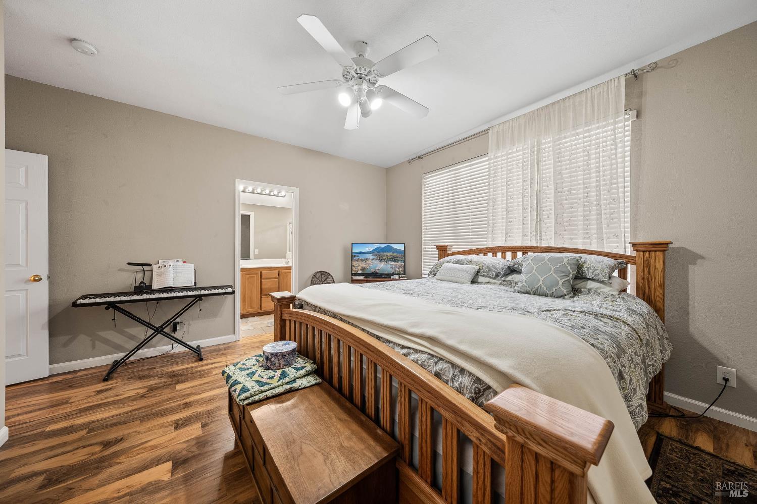 Santa Rosa, California, 95404, United States, 3 Bedrooms Bedrooms, ,2 BathroomsBathrooms,Residential,For Sale,1982129