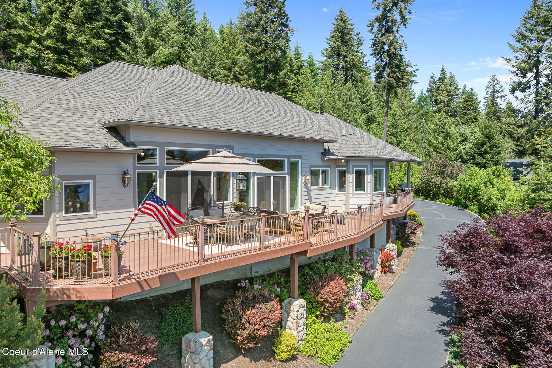 Coeur d'Alene, Idaho, 83814, United States, 4 Bedrooms Bedrooms, ,Residential,For Sale,2048588