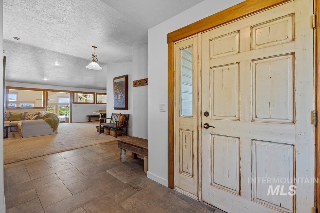 McCall, Idaho, 83638, United States, 4 Bedrooms Bedrooms, ,3 BathroomsBathrooms,Residential,For Sale,1825316