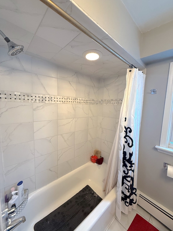Everett, Massachusetts, 02149, United States, 6 Bedrooms Bedrooms, ,4 BathroomsBathrooms,Residential,For Sale,1938376