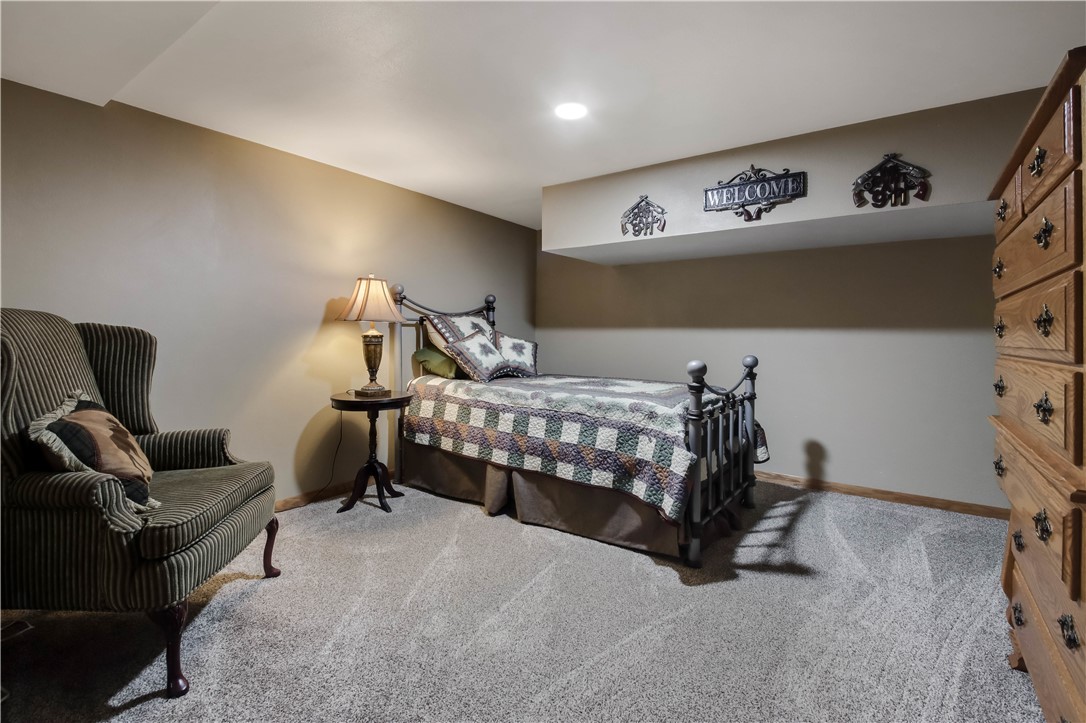 Chetek, Wisconsin, 54728, United States, 2 Bedrooms Bedrooms, ,2 BathroomsBathrooms,Residential,For Sale,1939272