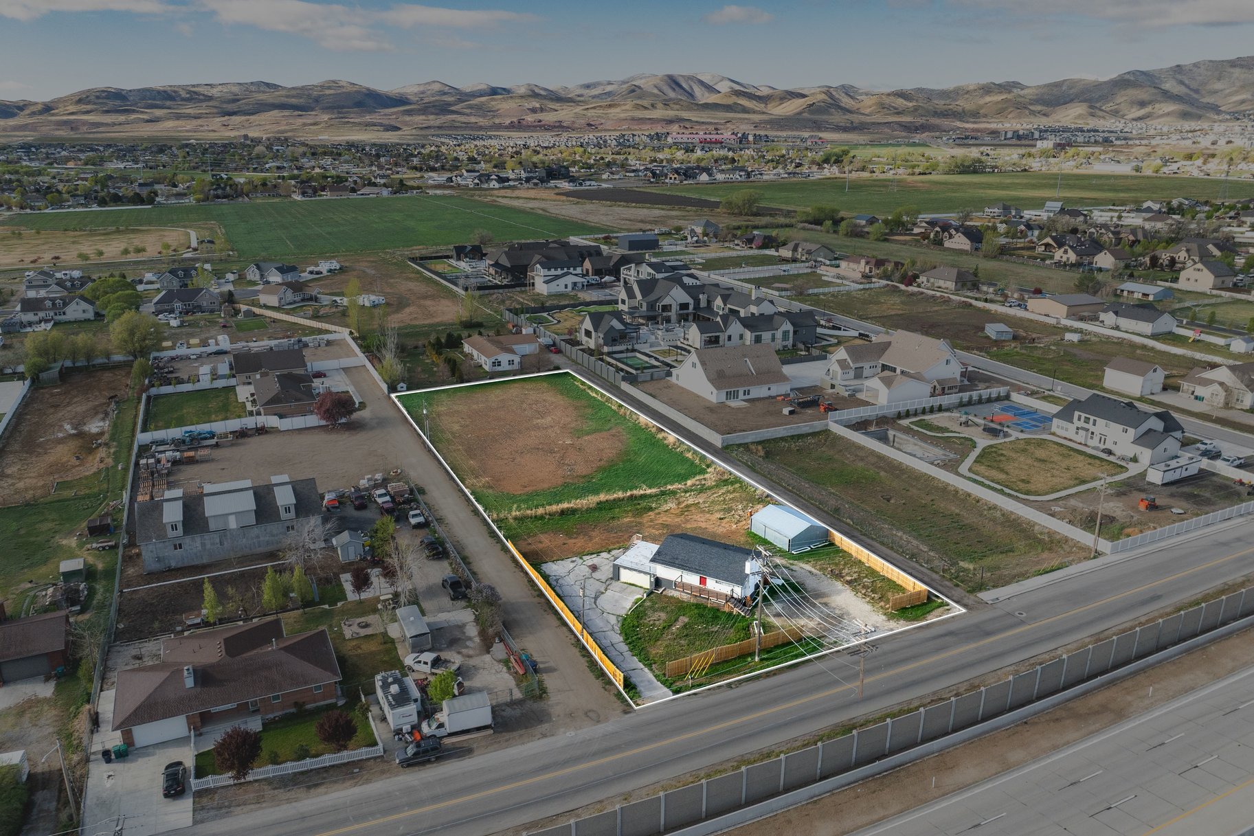  Endless Possibilities on Nearly 1.5 Acres in Bluffdale - 物件實景