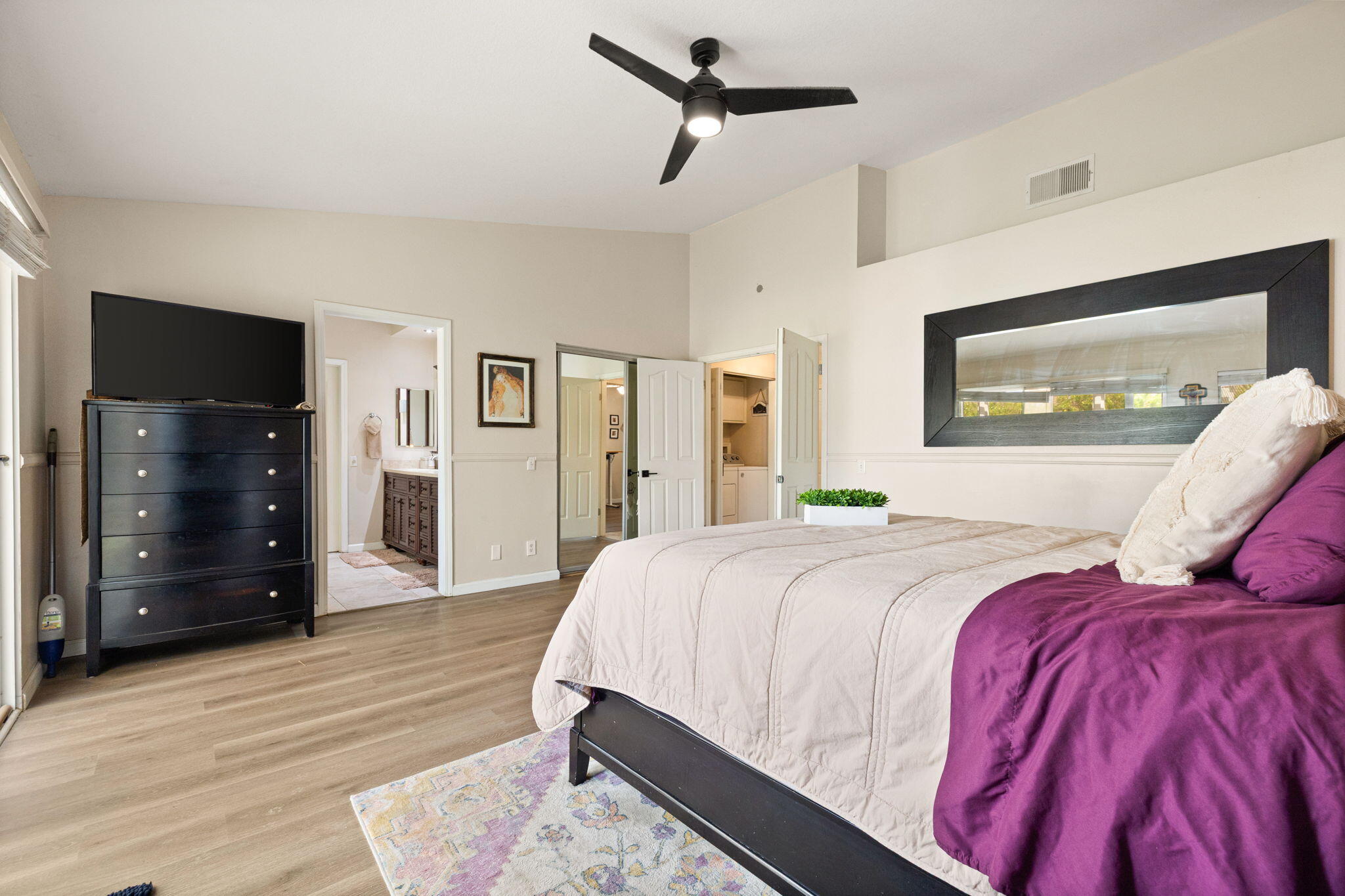 Palm Desert, California, 92211, United States, 3 Bedrooms Bedrooms, ,2 BathroomsBathrooms,Residential,For Sale,1938835