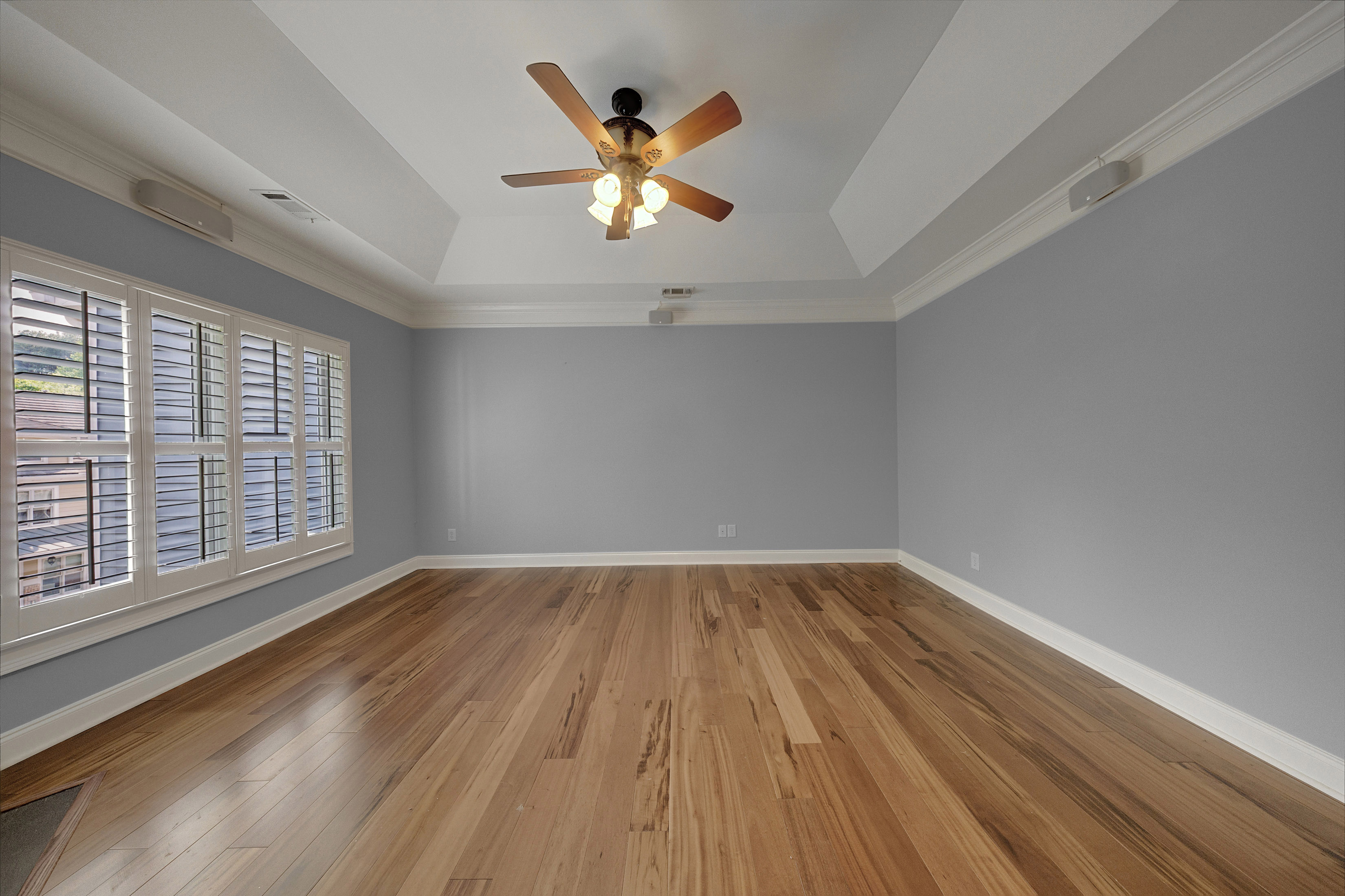  Sandy Springs Townhome Lives Like a Single Family Residence - 物件實景