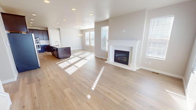 Stansbury Park, Utah, 84074, United States, 3 Bedrooms Bedrooms, ,3 BathroomsBathrooms,Residential,For Sale,1899527