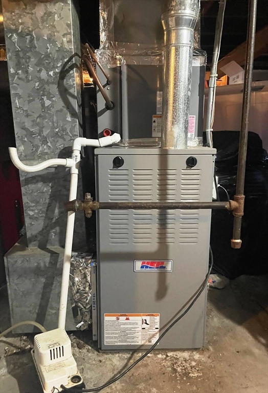 Mansfield, Massachusetts, 02048, United States, 6 Bedrooms Bedrooms, ,2 BathroomsBathrooms,Residential,For Sale,1988078