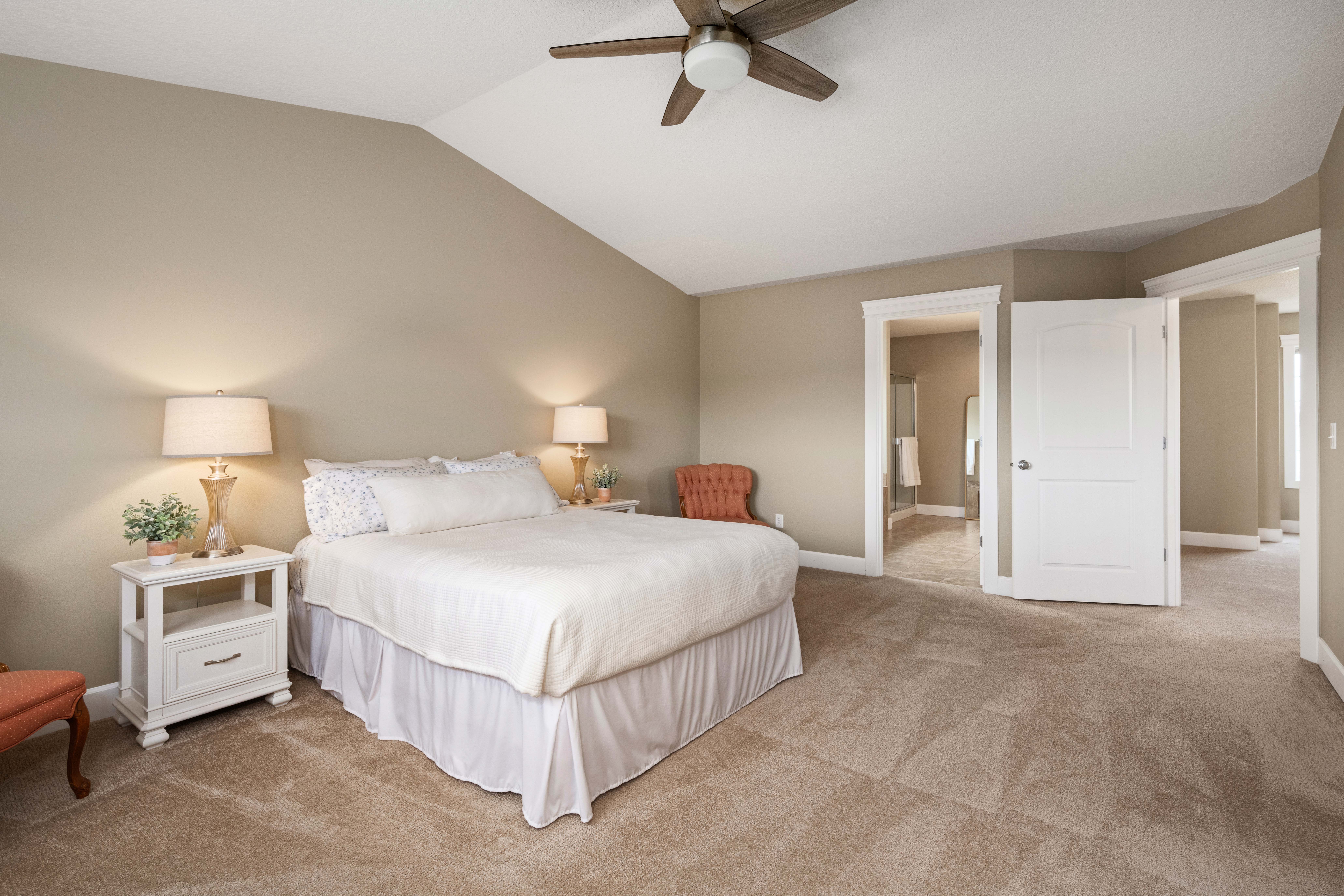  Immaculate 2-Story in ?The Park? - 物件實景