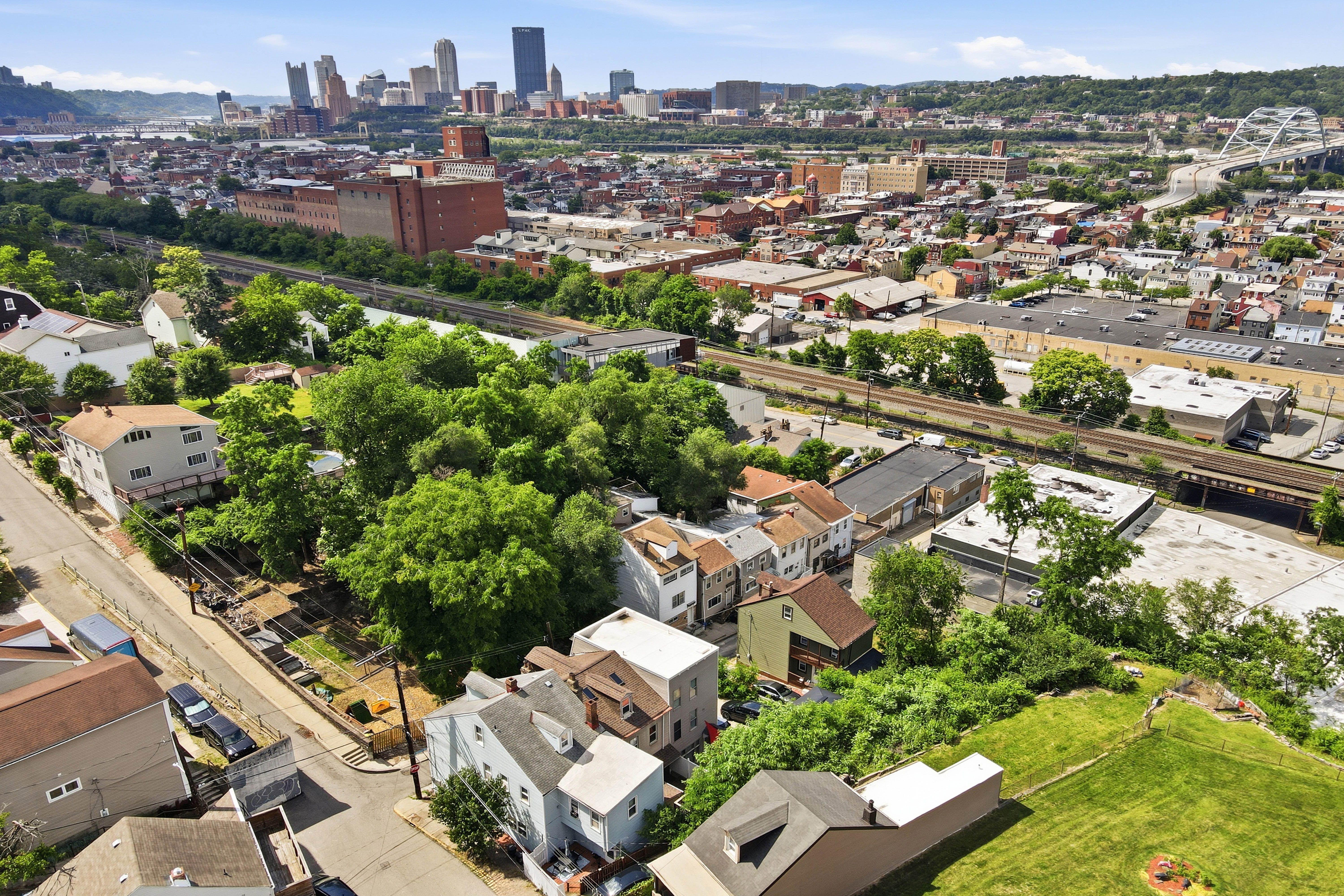  31 Eleanor Street, Pittsburgh, PA 15203 - 物件實景