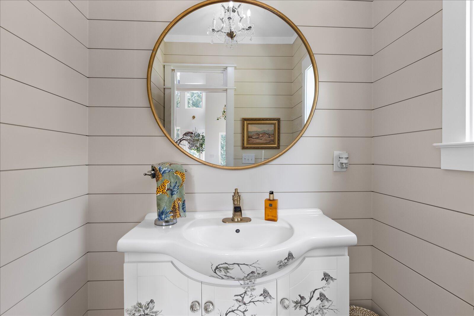 Jasper, Tennessee, 37347, United States, 3 Bedrooms Bedrooms, ,2 BathroomsBathrooms,Residential,For Sale,1976717