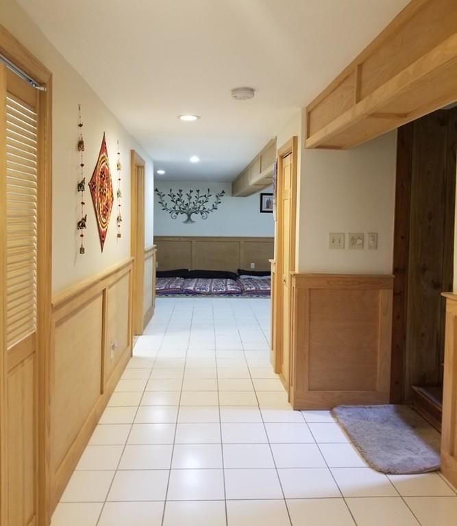 Chelmsford, Massachusetts, 01824, United States, 4 Bedrooms Bedrooms, ,3 BathroomsBathrooms,Residential,For Sale,1920536