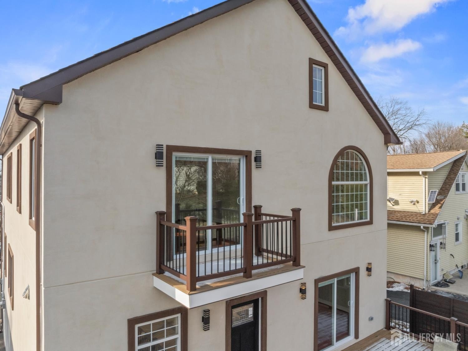 Edison, New Jersey, 08820, United States, 5 Bedrooms Bedrooms, ,5 BathroomsBathrooms,Residential,For Sale,2005259