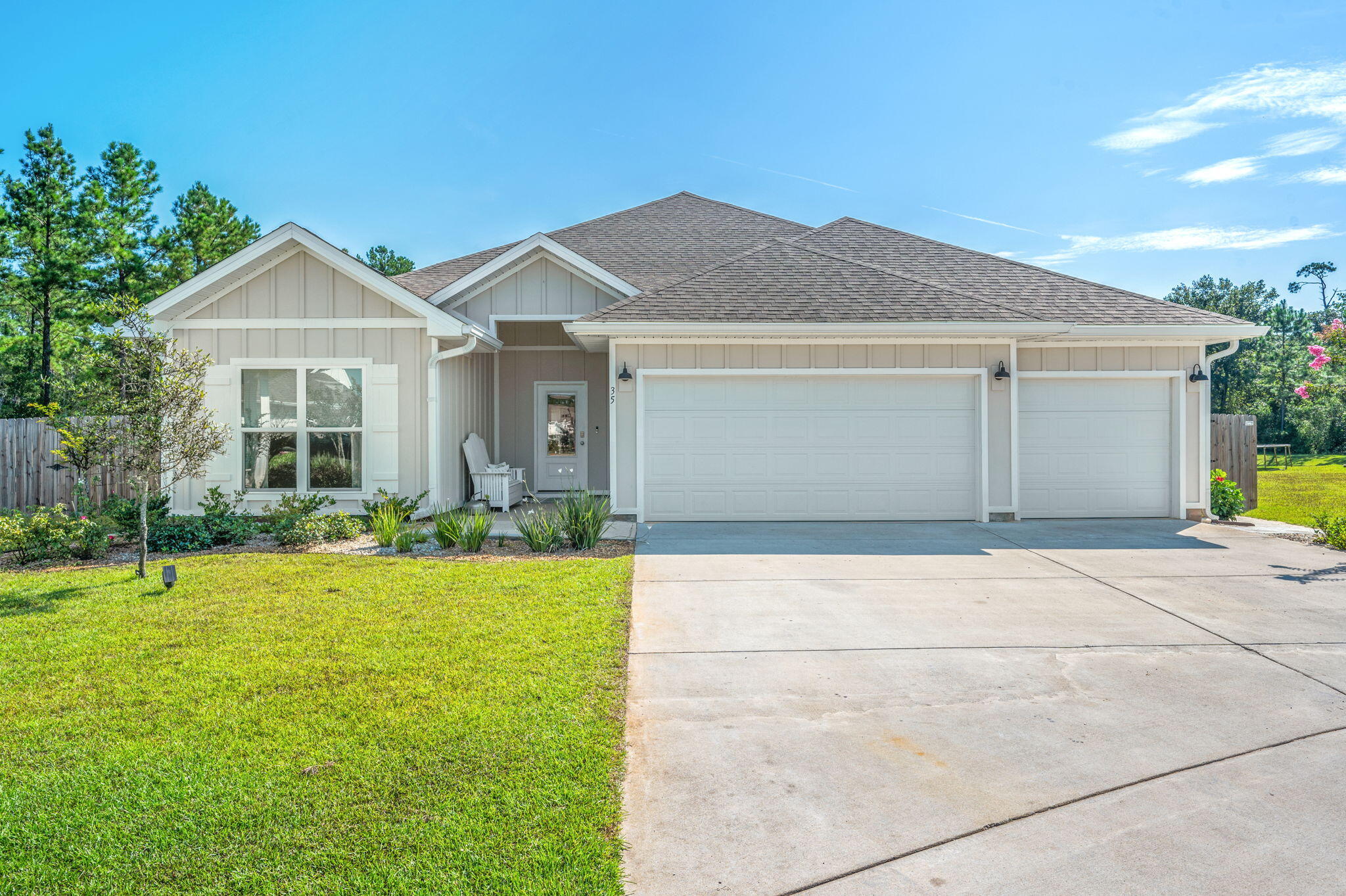 Freeport, Florida, 32439, United States, 4 Bedrooms Bedrooms, ,3 BathroomsBathrooms,Residential,For Sale,1926490