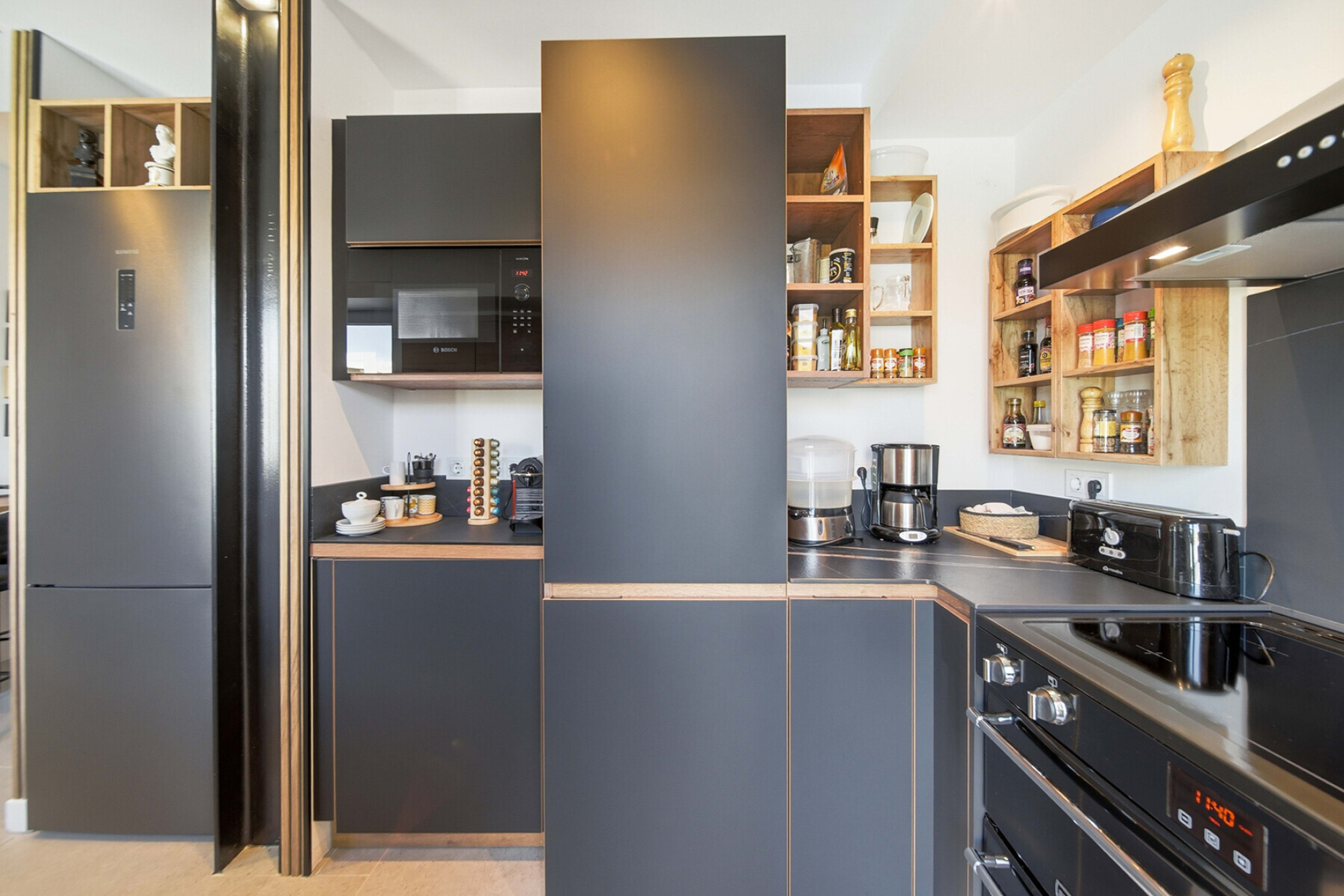  Elegant, renovated villa in a prime location on the canal - 物件實景