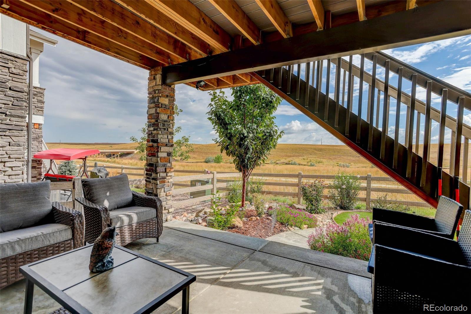 Littleton, Colorado, 80125, United States, 4 Bedrooms Bedrooms, ,3 BathroomsBathrooms,Residential,For Sale,1940940