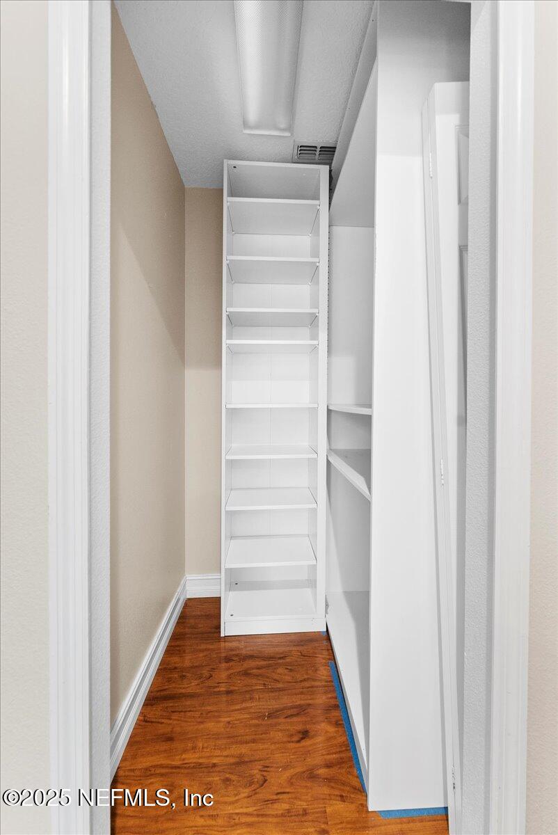 Orlando, Florida, 32825, United States, 3 Bedrooms Bedrooms, ,3 BathroomsBathrooms,Residential,For Sale,1975410