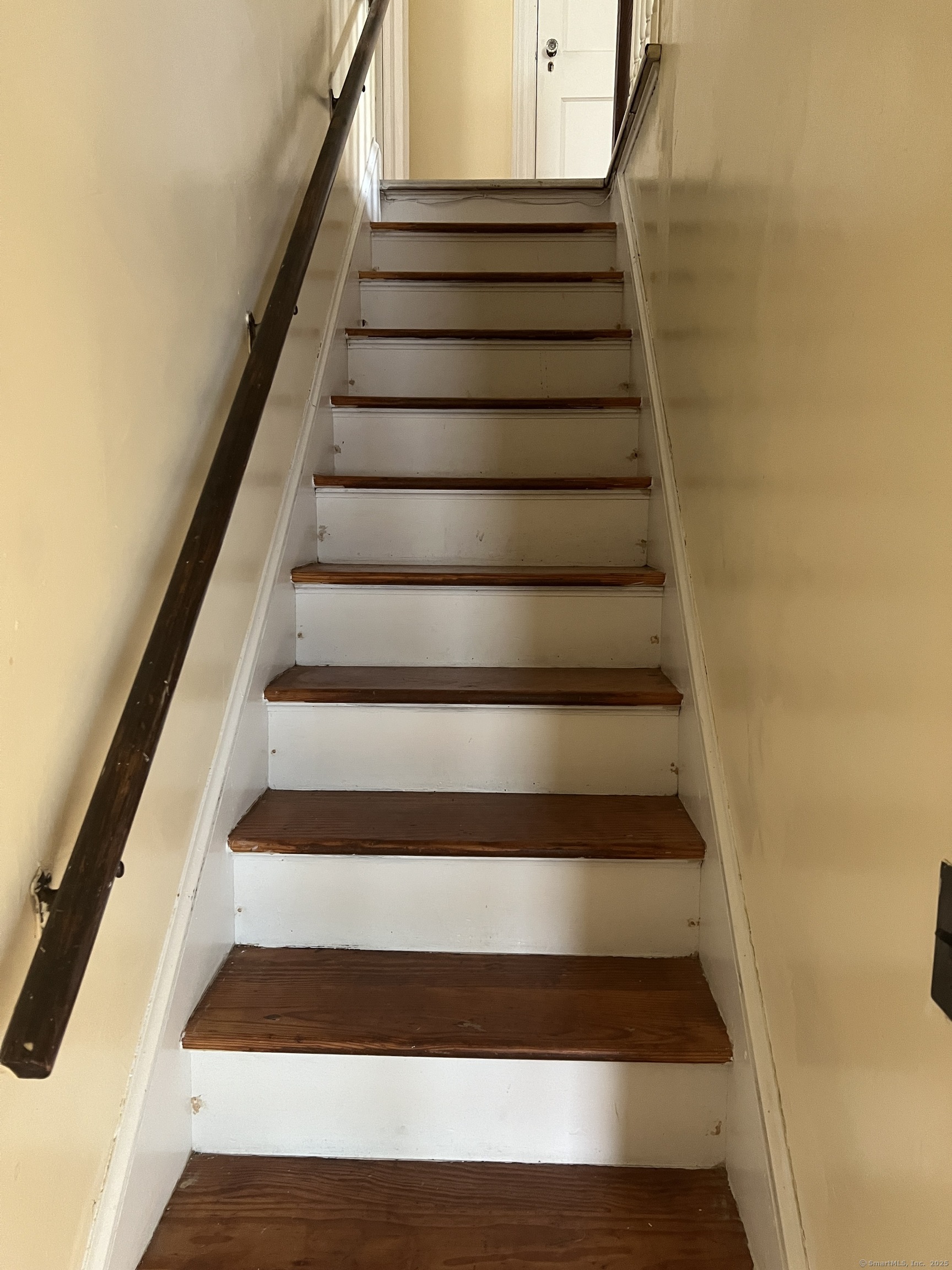 New Haven, Connecticut, 06511, United States, 5 Bedrooms Bedrooms, ,3 BathroomsBathrooms,Residential,For Sale,1826749