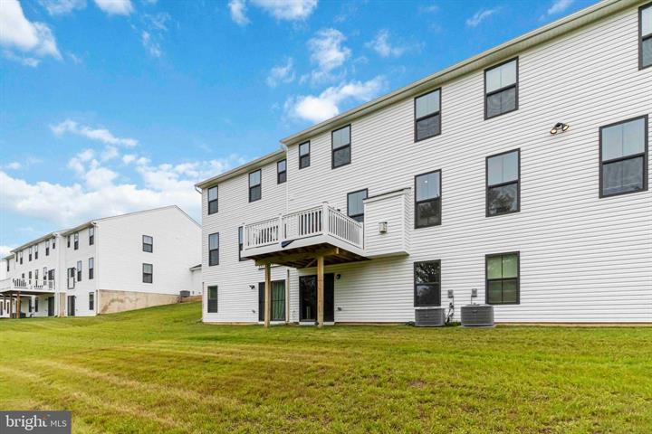 Cheltenham, Pennsylvania, 19012, United States, 3 Bedrooms Bedrooms, ,4 BathroomsBathrooms,Residential,For Sale,1887718