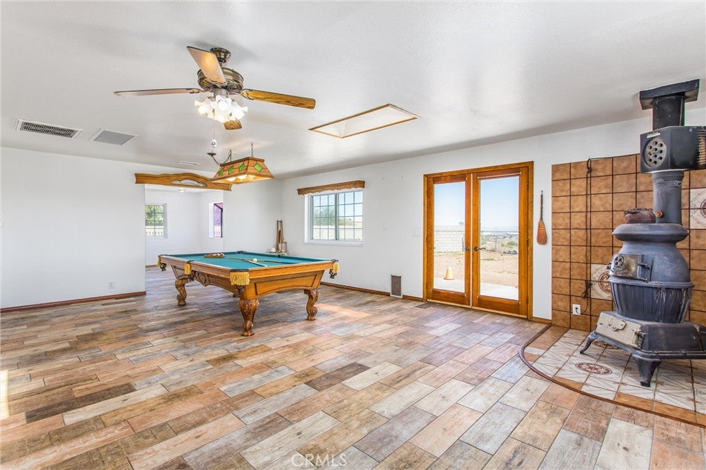 Oak Hills, California, 92344, United States, 3 Bedrooms Bedrooms, ,4 BathroomsBathrooms,Residential,For Sale,1977382