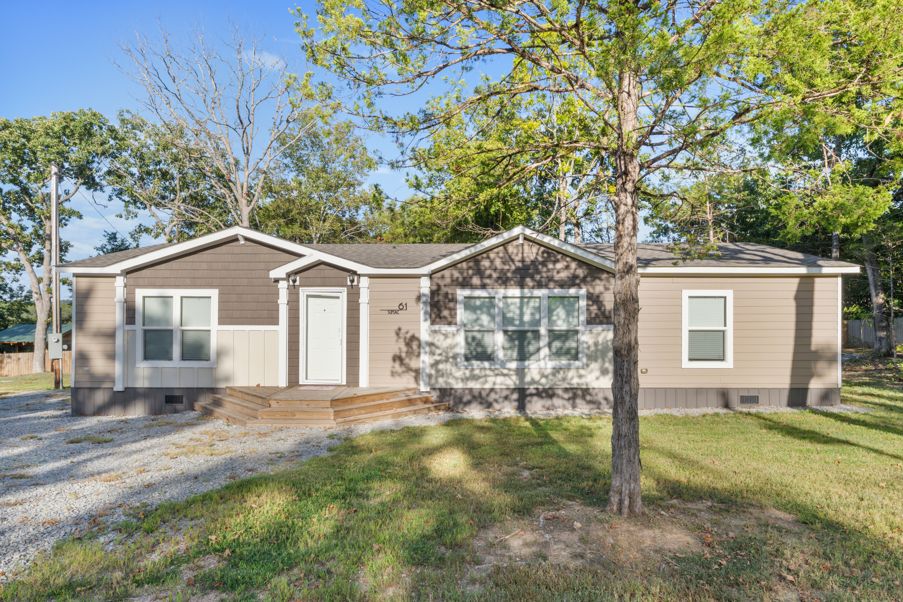 Sumac Dr, Henderson, AR 72544