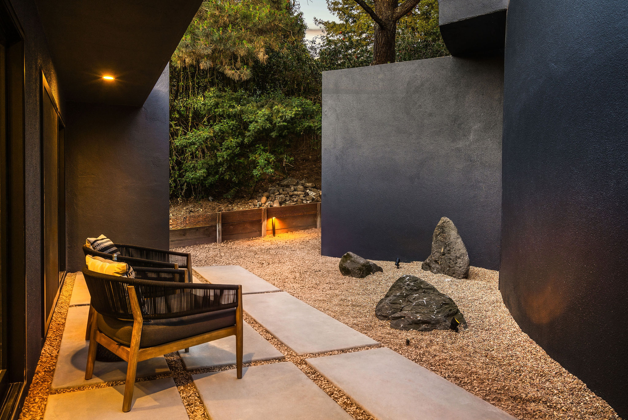  5645 Bacon Road - 物件實景