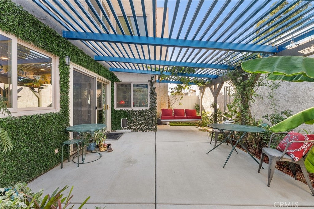 Redlands, California, 92374, United States, 3 Bedrooms Bedrooms, ,2 BathroomsBathrooms,Residential,For Sale,1980103