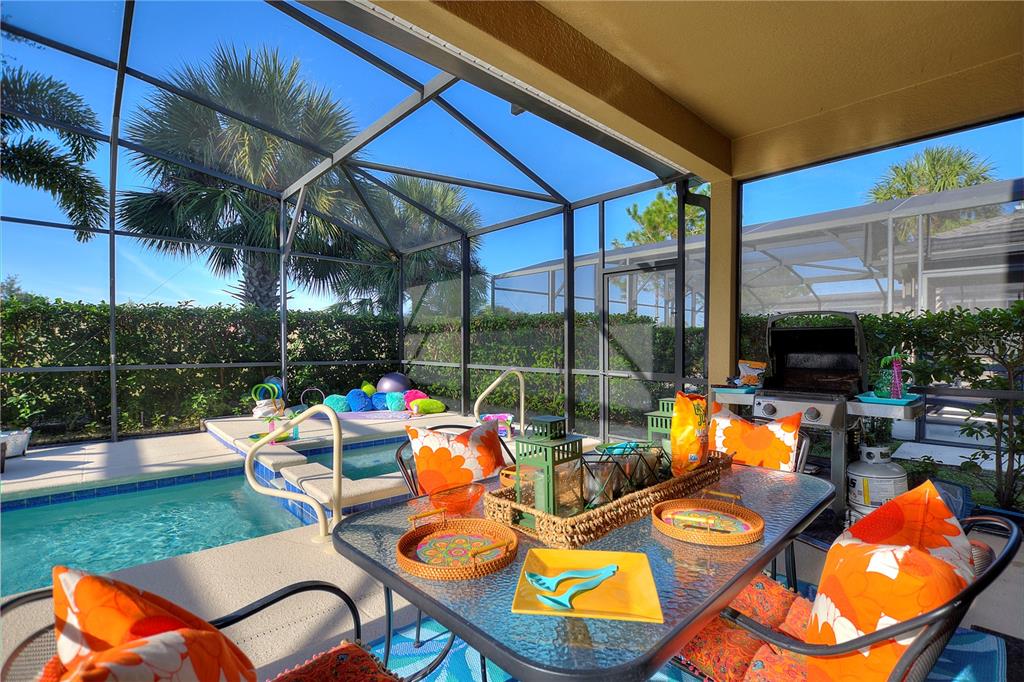 Davenport, Florida, 33837, United States, 5 Bedrooms Bedrooms, ,5 BathroomsBathrooms,Residential,For Sale,1999556