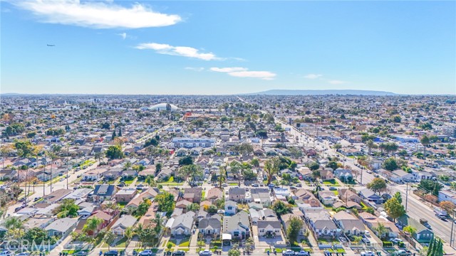 Los Angeles, California, 90044, United States, 2 Bedrooms Bedrooms, ,1 BathroomBathrooms,Residential,For Sale,2008191