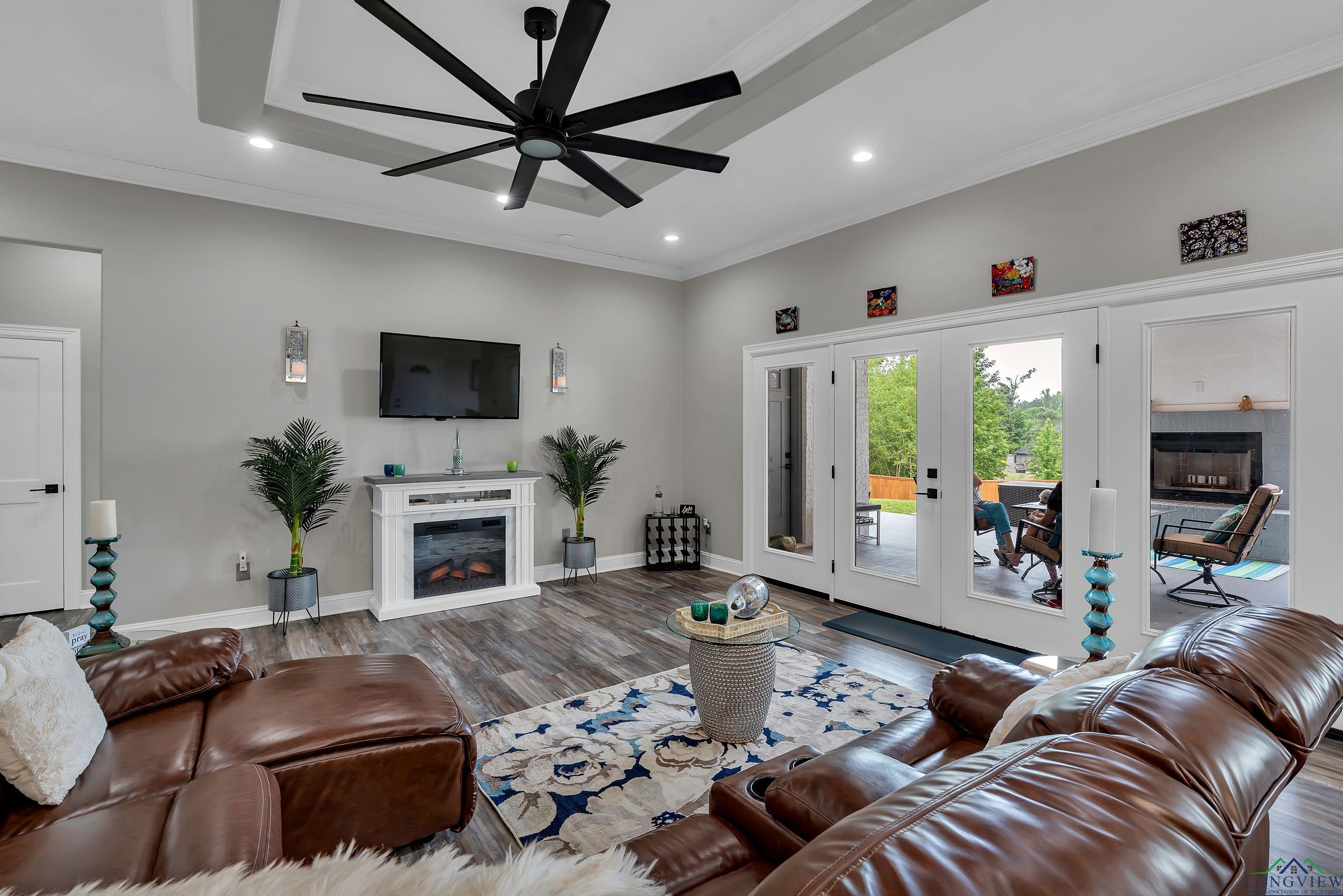 Tatum, Texas, 75691, United States, 3 Bedrooms Bedrooms, ,3 BathroomsBathrooms,Residential,For Sale,1793064