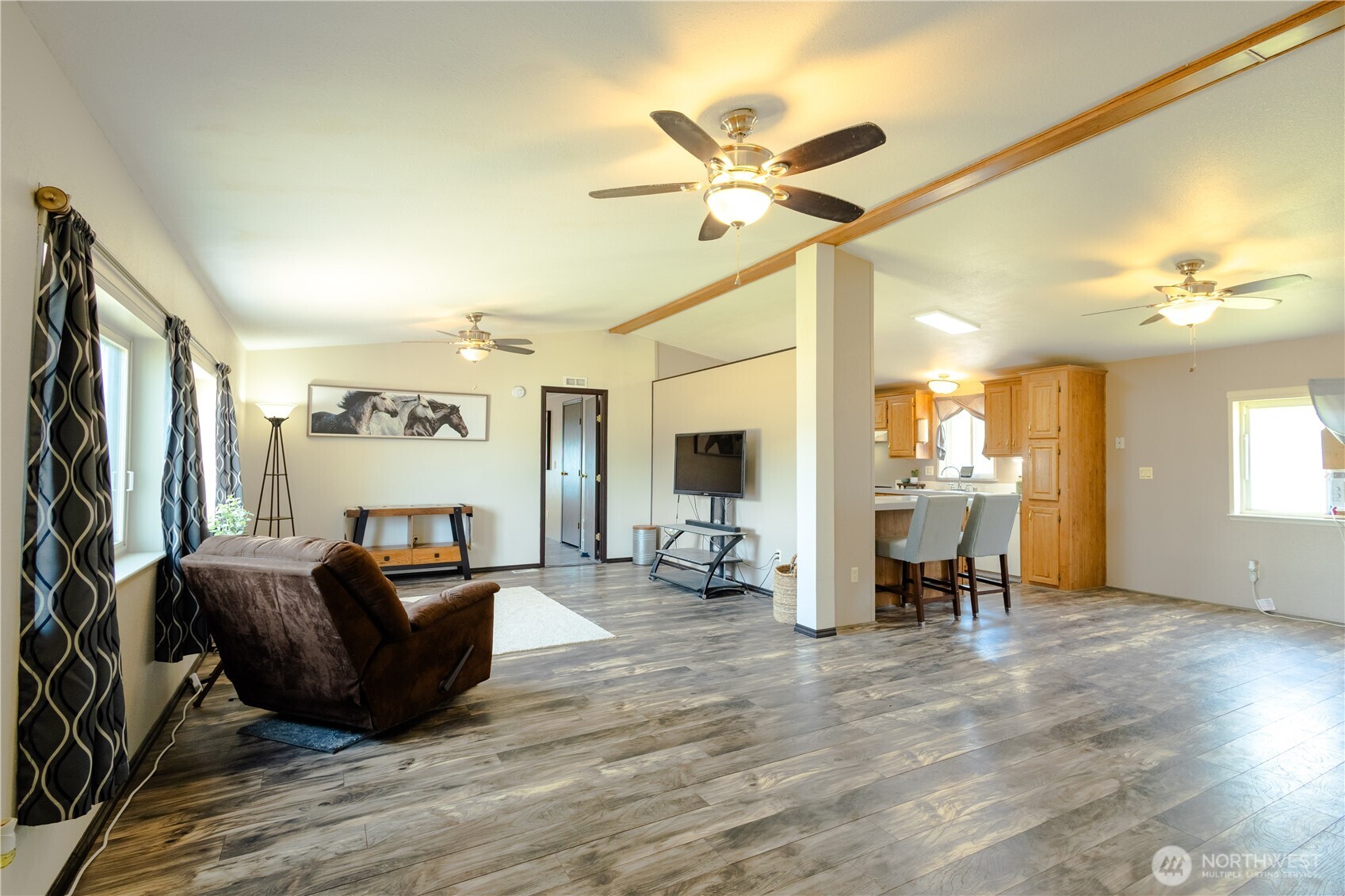 Benton City, Washington, 99320, United States, 3 Bedrooms Bedrooms, ,1 BathroomBathrooms,Residential,For Sale,1937195