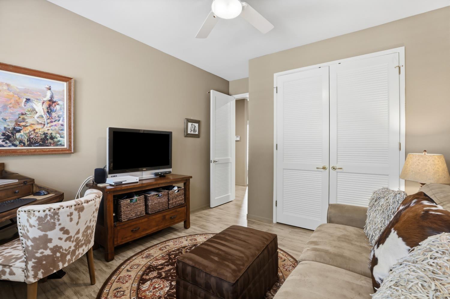 Gold River, California, 95670, United States, 4 Bedrooms Bedrooms, ,5 BathroomsBathrooms,Residential,For Sale,1987751