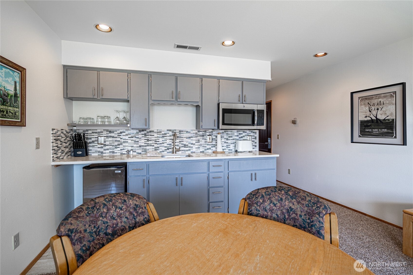 Chelan, Washington, 98816, United States, 3 Bedrooms Bedrooms, ,1 BathroomBathrooms,Residential,For Sale,1699623